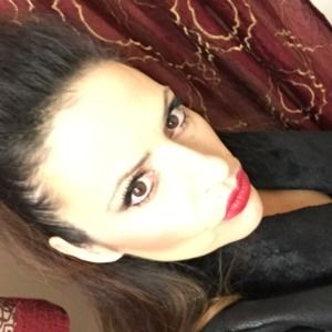 Meet your Posher, Maria